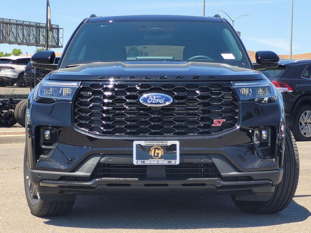 new 2025 Ford Explorer car, priced at $57,330