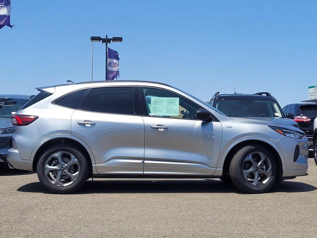 used 2023 Ford Escape car, priced at $20,888
