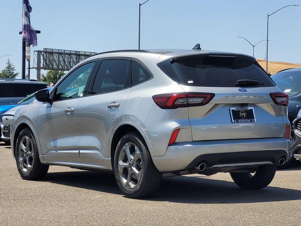 used 2023 Ford Escape car, priced at $20,888