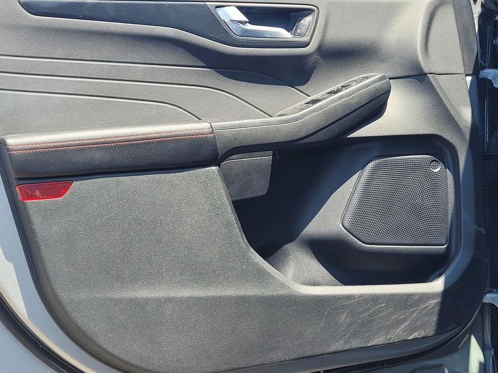 used 2023 Ford Escape car, priced at $20,888