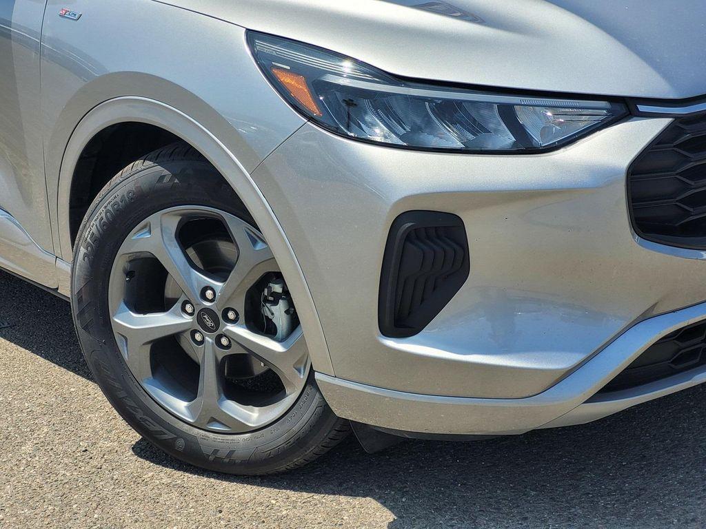 used 2023 Ford Escape car, priced at $20,888