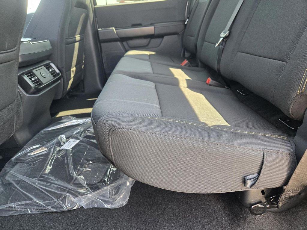 new 2025 Ford F-150 car, priced at $45,095