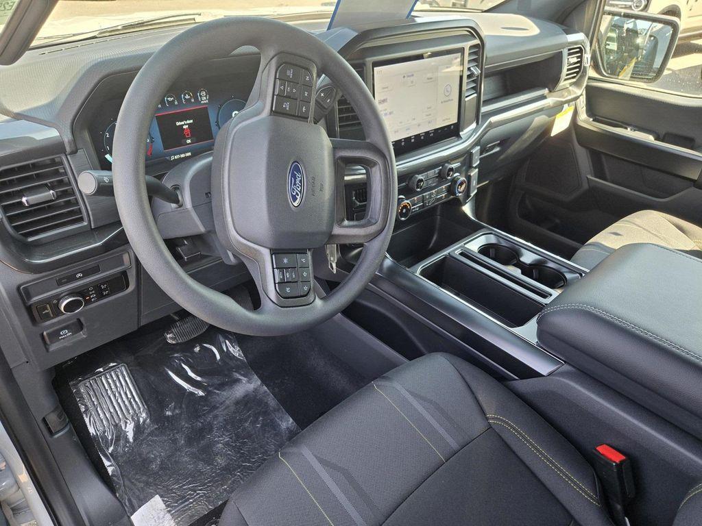 new 2025 Ford F-150 car, priced at $45,095