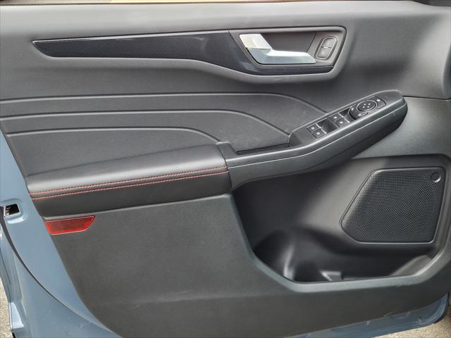 new 2025 Ford Escape car, priced at $35,480
