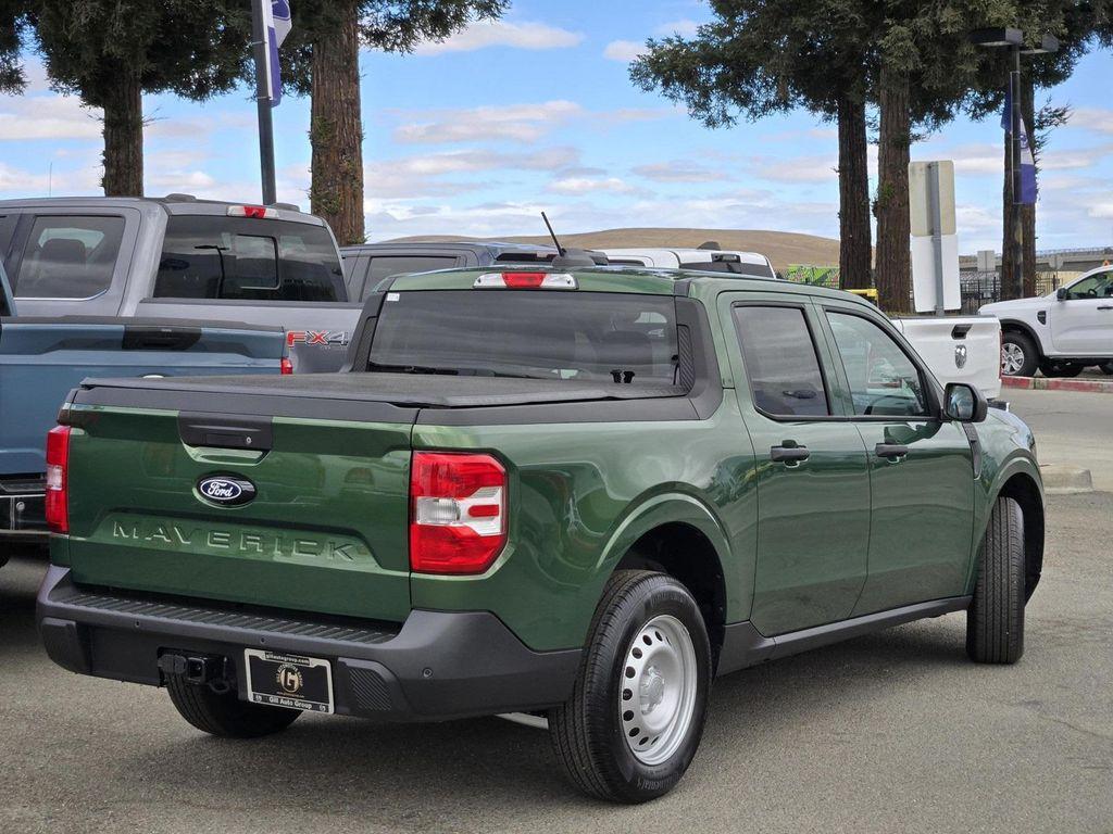new 2025 Ford Maverick car