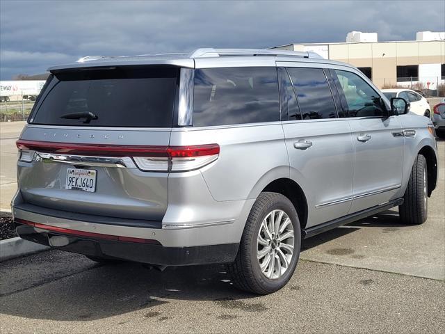 used 2022 Lincoln Navigator car, priced at $51,385