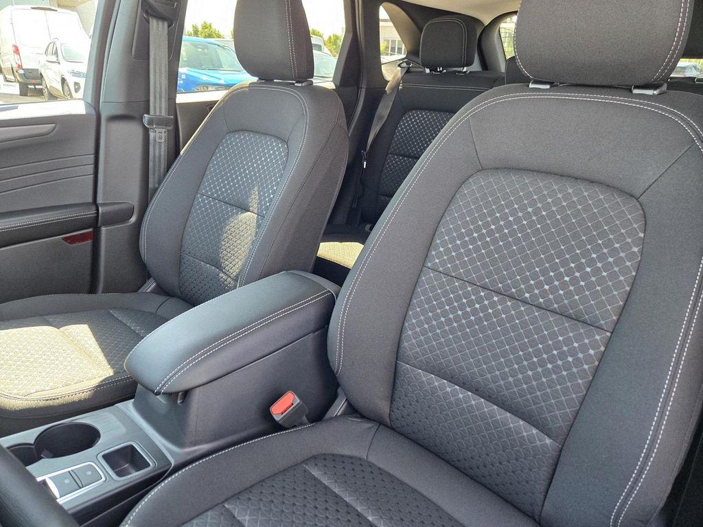 new 2025 Ford Escape car