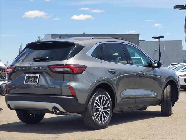 new 2025 Ford Escape PHEV car, priced at $33,248