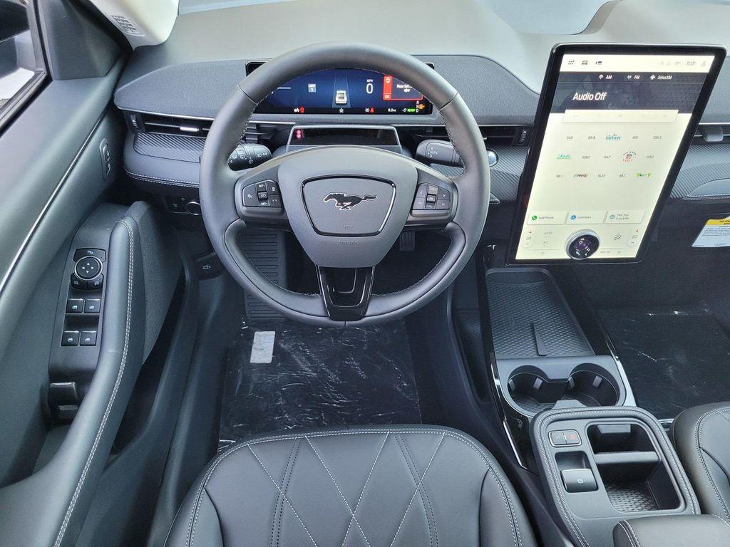 new 2025 Ford Mustang Mach-E car