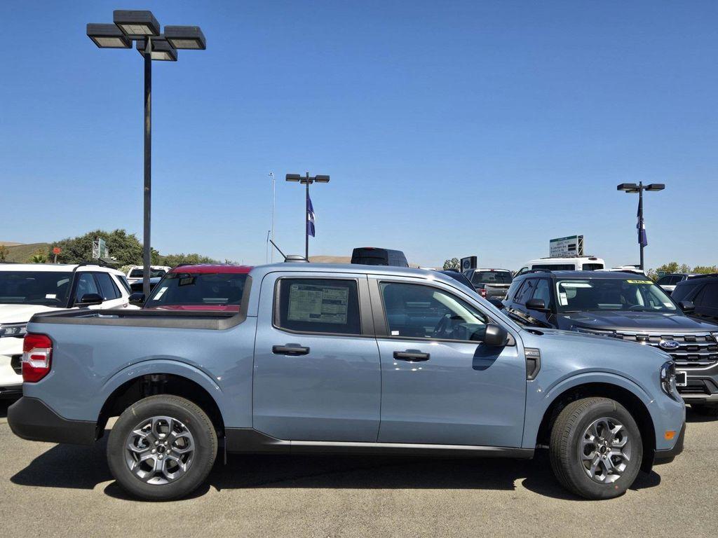 new 2025 Ford Maverick car