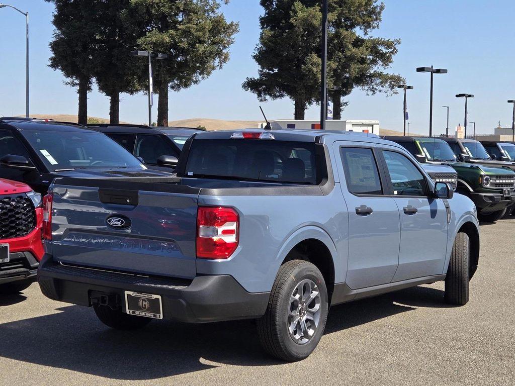 new 2025 Ford Maverick car