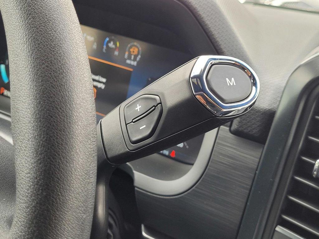 new 2025 Ford F-150 car, priced at $45,095