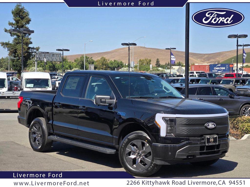 new 2025 Ford F-150 Lightning car
