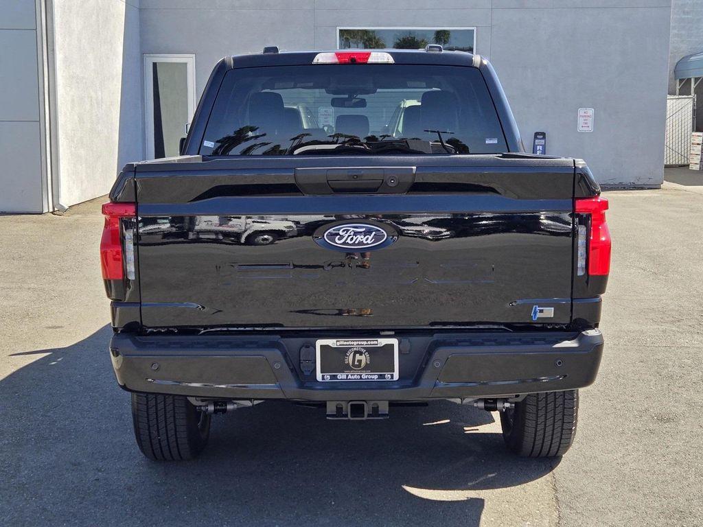new 2025 Ford F-150 Lightning car