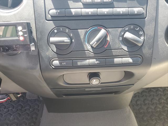 used 2006 Ford F-150 car, priced at $13,900