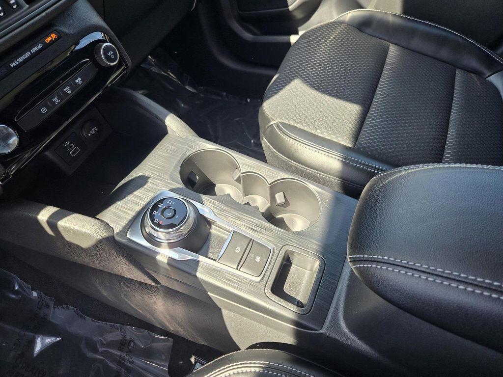 new 2025 Ford Escape PHEV car, priced at $33,395