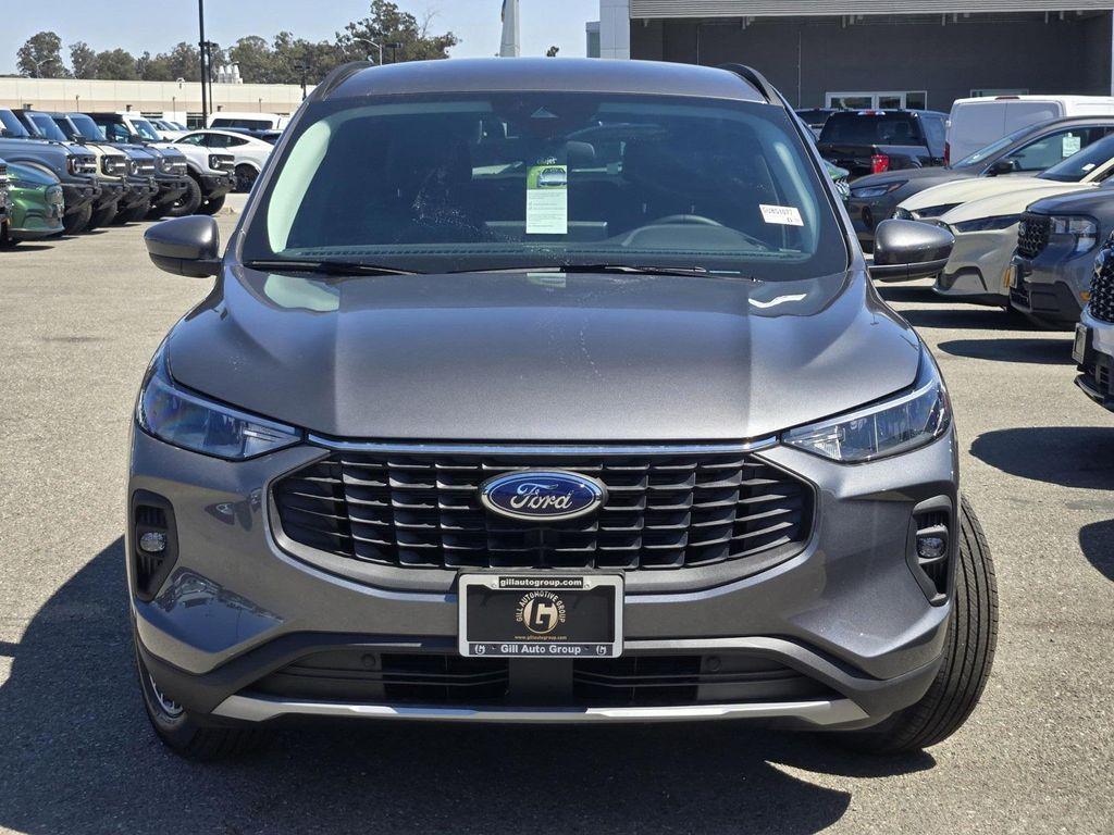 new 2025 Ford Escape PHEV car, priced at $33,395