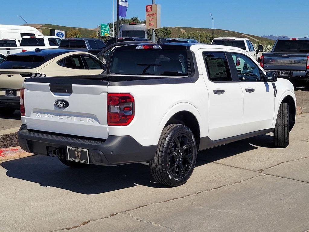 new 2025 Ford Maverick car