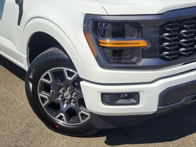 new 2024 Ford F-150 car, priced at $42,000