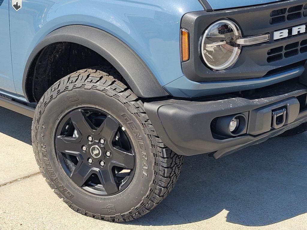 new 2025 Ford Bronco car, priced at $50,340