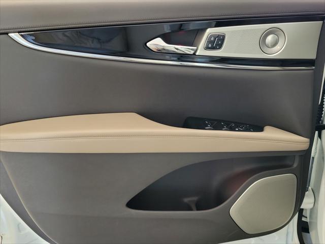 used 2022 Lincoln Nautilus car, priced at $39,500