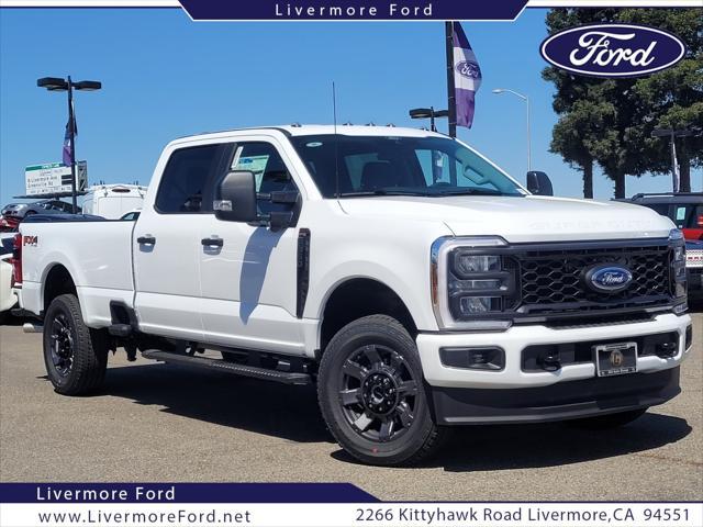 new 2025 Ford F-350 car