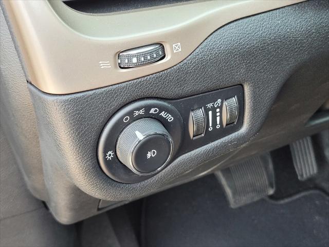 used 2016 Jeep Cherokee car, priced at $13,588