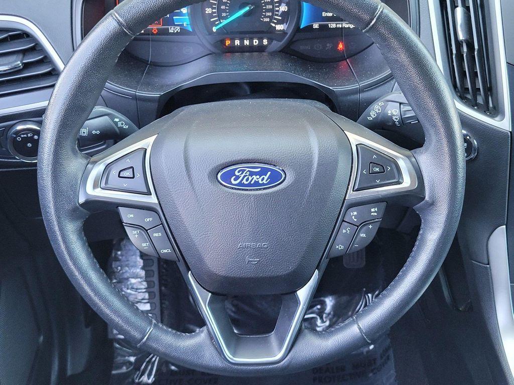 used 2023 Ford Edge car, priced at $21,888