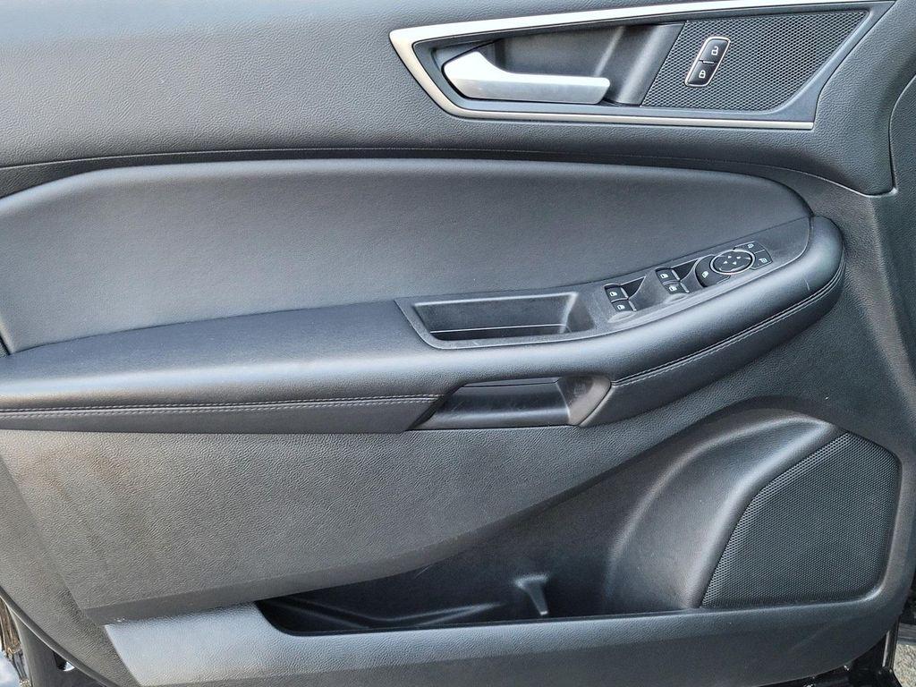 used 2023 Ford Edge car, priced at $21,888