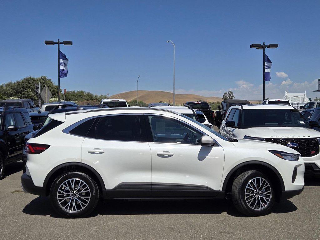 new 2025 Ford Escape PHEV car, priced at $32,890