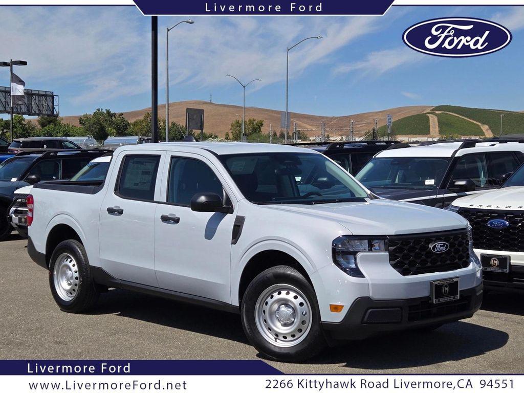 new 2025 Ford Maverick car