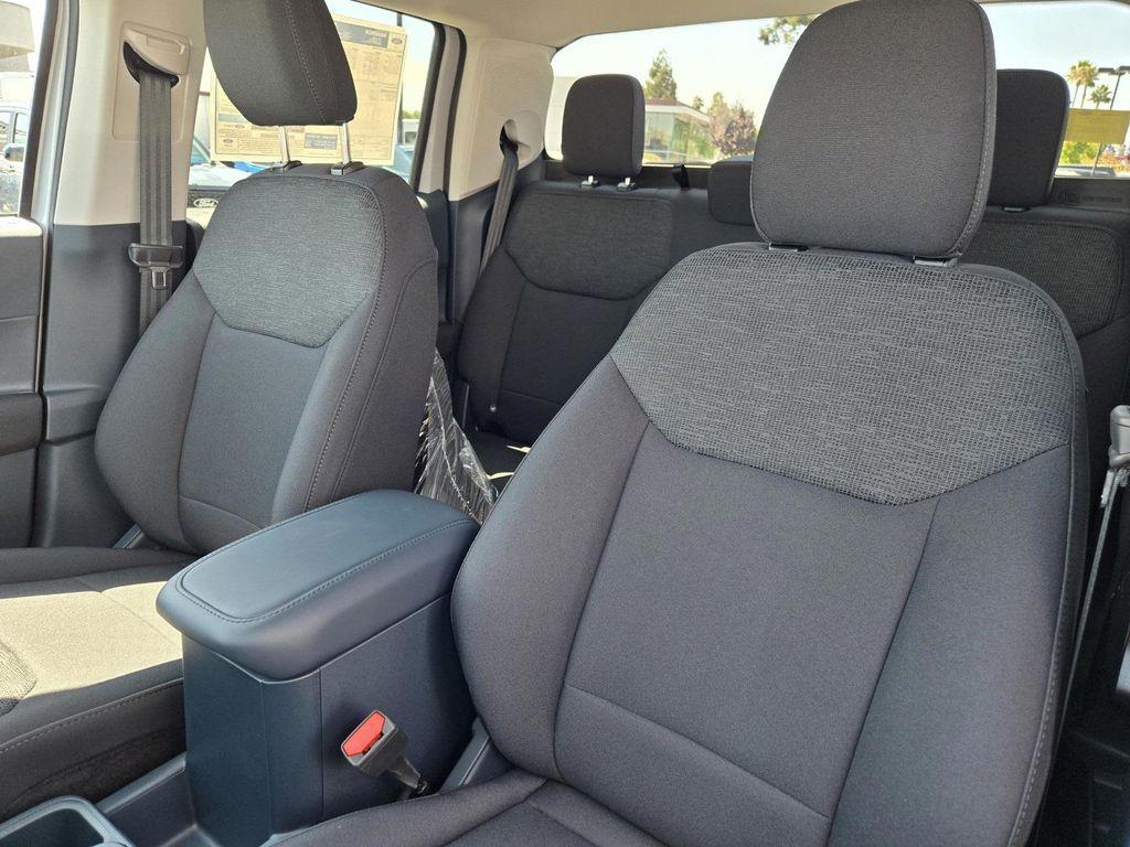 new 2025 Ford Maverick car