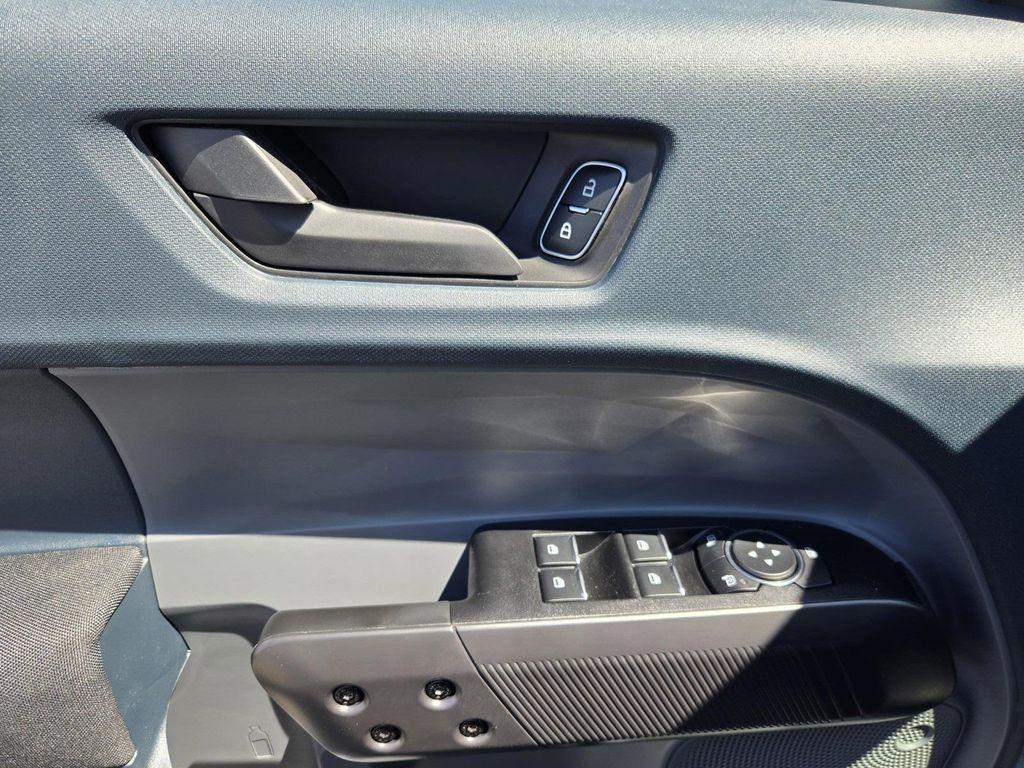 new 2025 Ford Maverick car