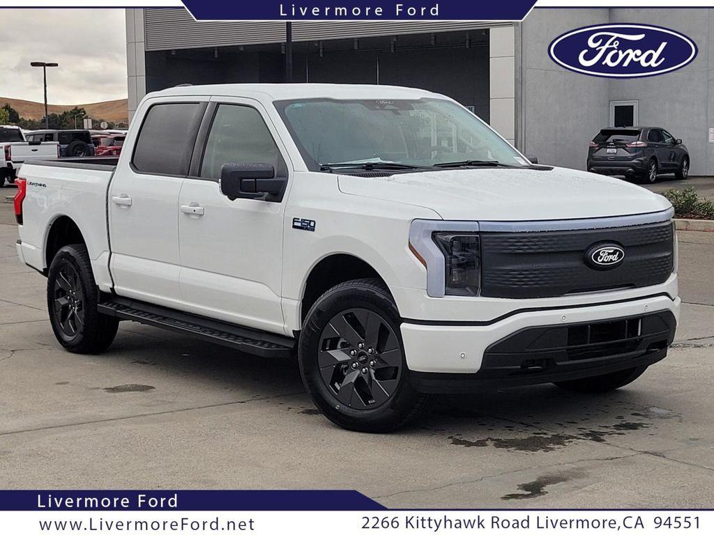 new 2025 Ford F-150 Lightning car