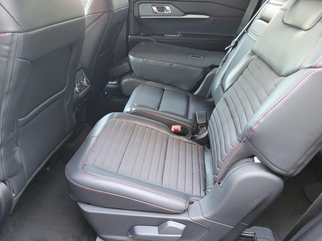 new 2025 Ford Explorer car, priced at $50,175