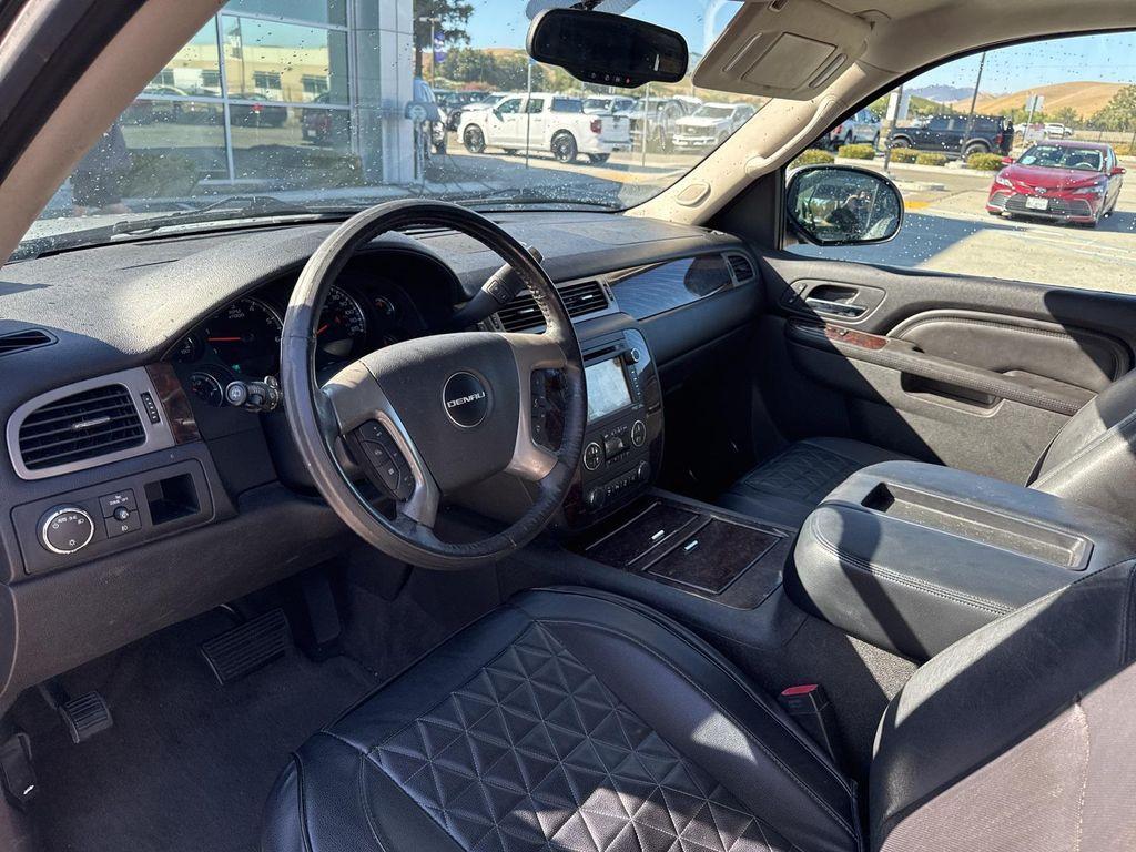 used 2012 GMC Yukon car, priced at $13,950