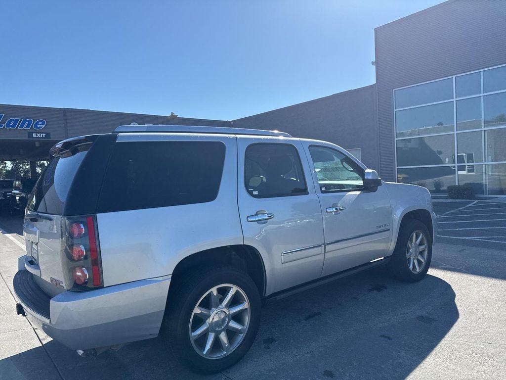 used 2012 GMC Yukon car, priced at $13,950