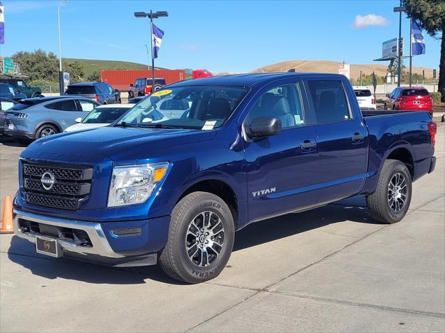 used 2023 Nissan Titan car, priced at $33,296