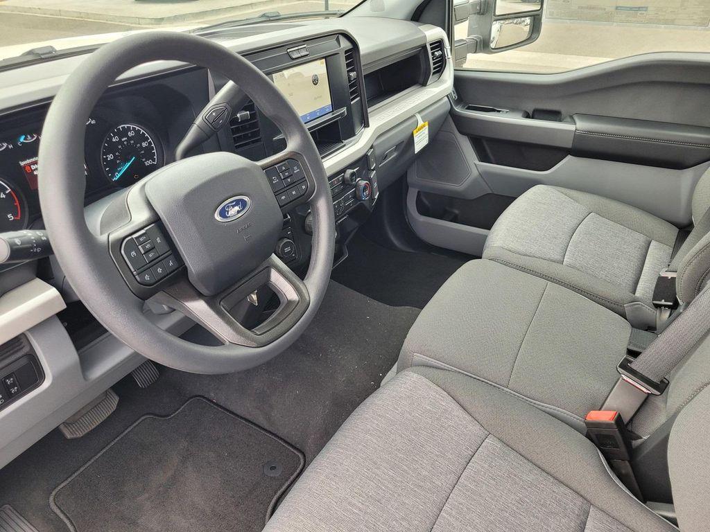 new 2025 Ford F-250 car, priced at $72,385