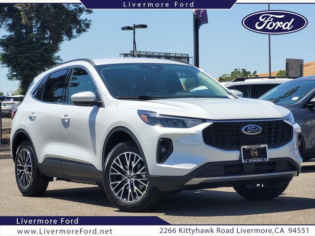 new 2025 Ford Escape PHEV car, priced at $33,252