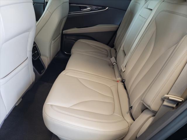 used 2022 Lincoln Nautilus car, priced at $28,900