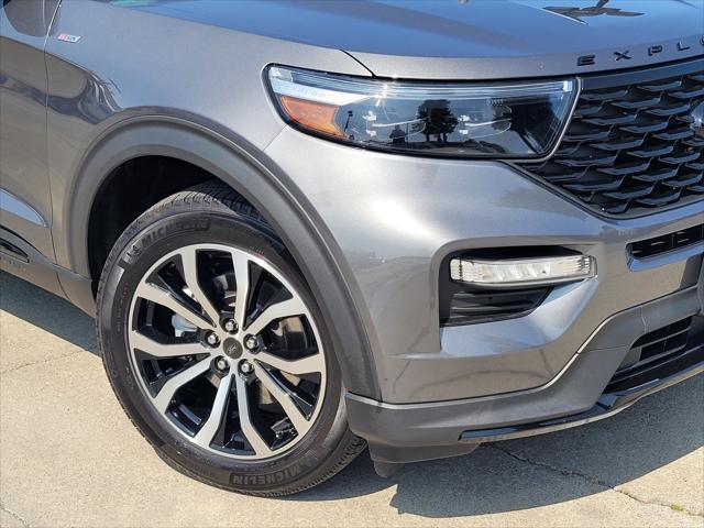 used 2022 Ford Explorer car, priced at $34,950