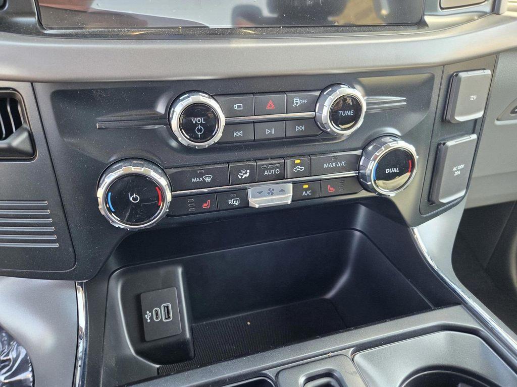 new 2025 Ford F-150 Lightning car