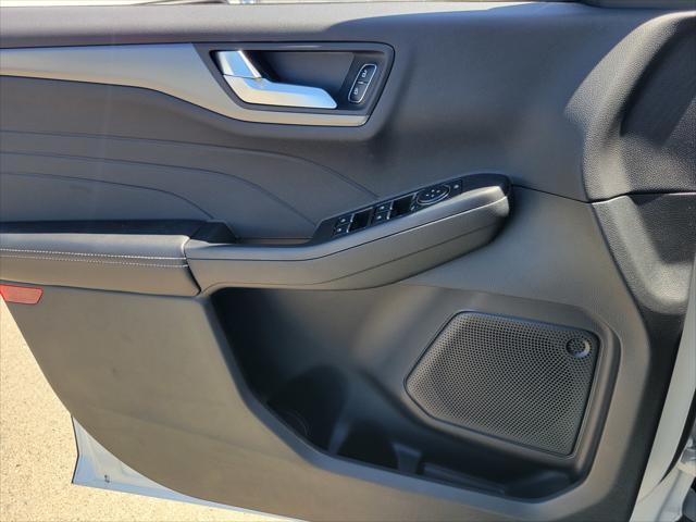 new 2024 Ford Escape PHEV car, priced at $30,673