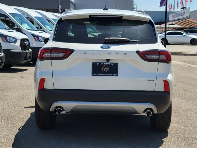 new 2024 Ford Escape PHEV car, priced at $30,673