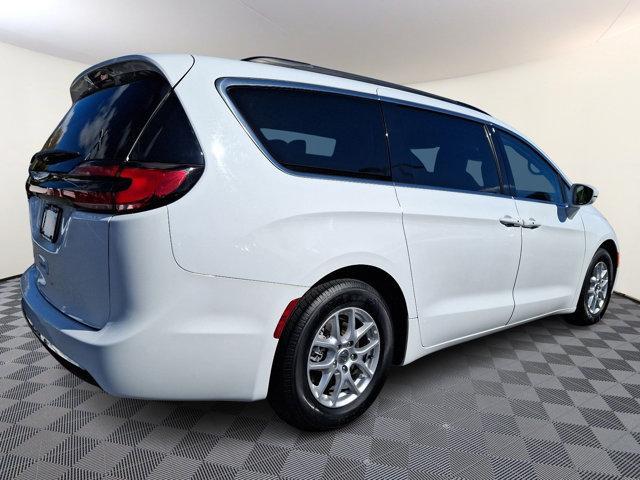 used 2022 Chrysler Pacifica car, priced at $27,888