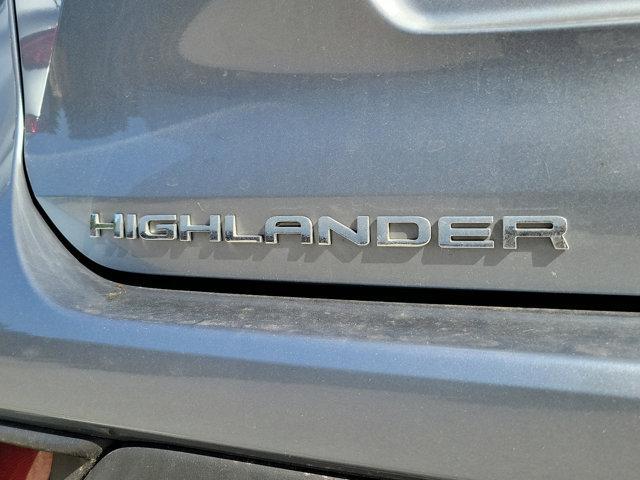 used 2021 Toyota Highlander car, priced at $34,888