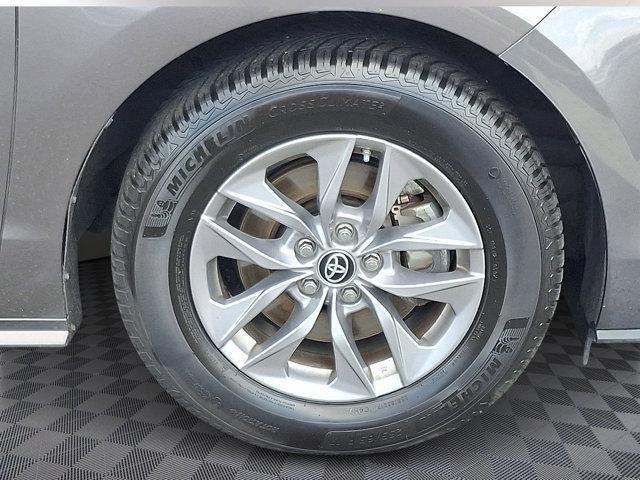 used 2022 Toyota Sienna car, priced at $39,888