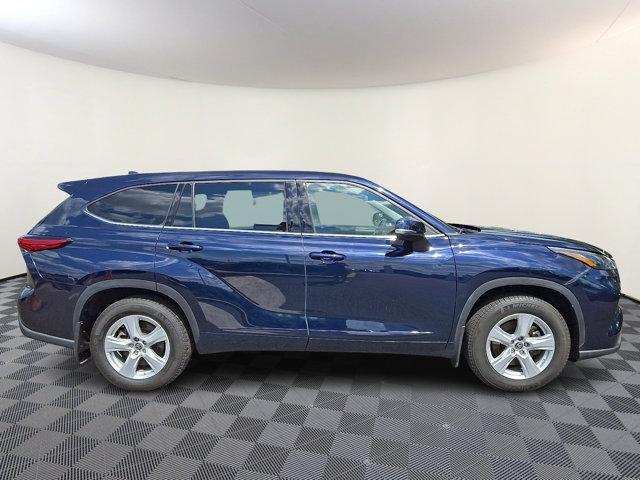 used 2022 Toyota Highlander car, priced at $30,888