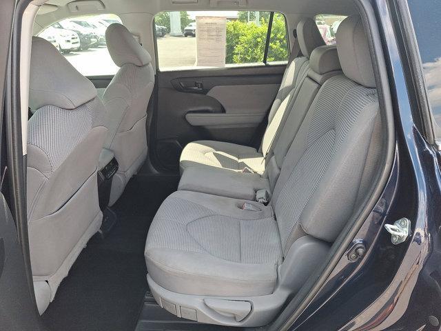 used 2022 Toyota Highlander car, priced at $30,888